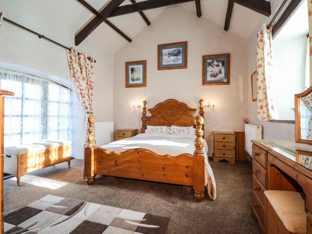 Y Stabl Villa Fishguard Ngoại thất bức ảnh